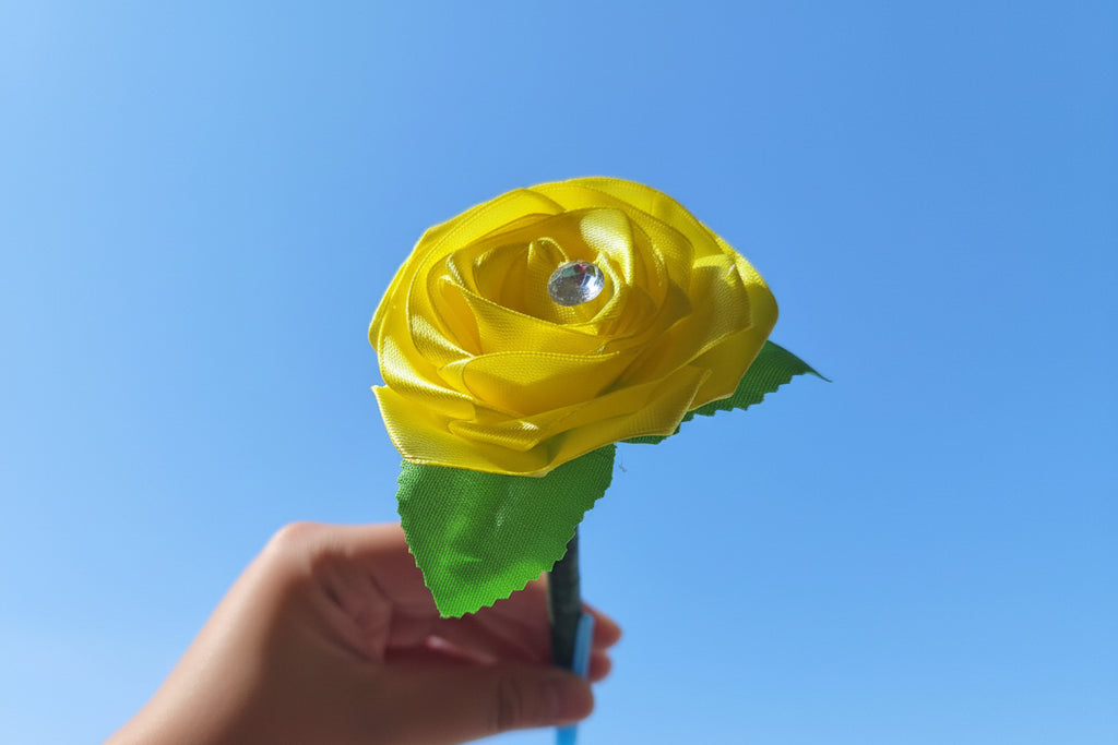 Yellow Rose Pen